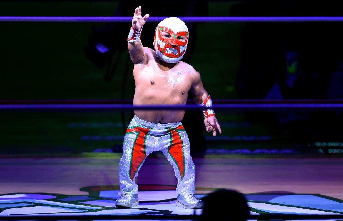 Mexico’s dwarf wrestlers mockery to stars Arab News