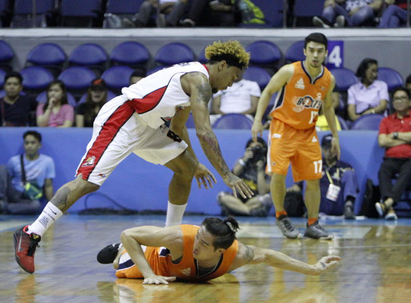 Alaska Tops Meralco To Book 3rd Straight Finals Berth Arab News