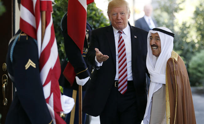 Trump Offers To Mediate In Qatar Crisis | Arab News