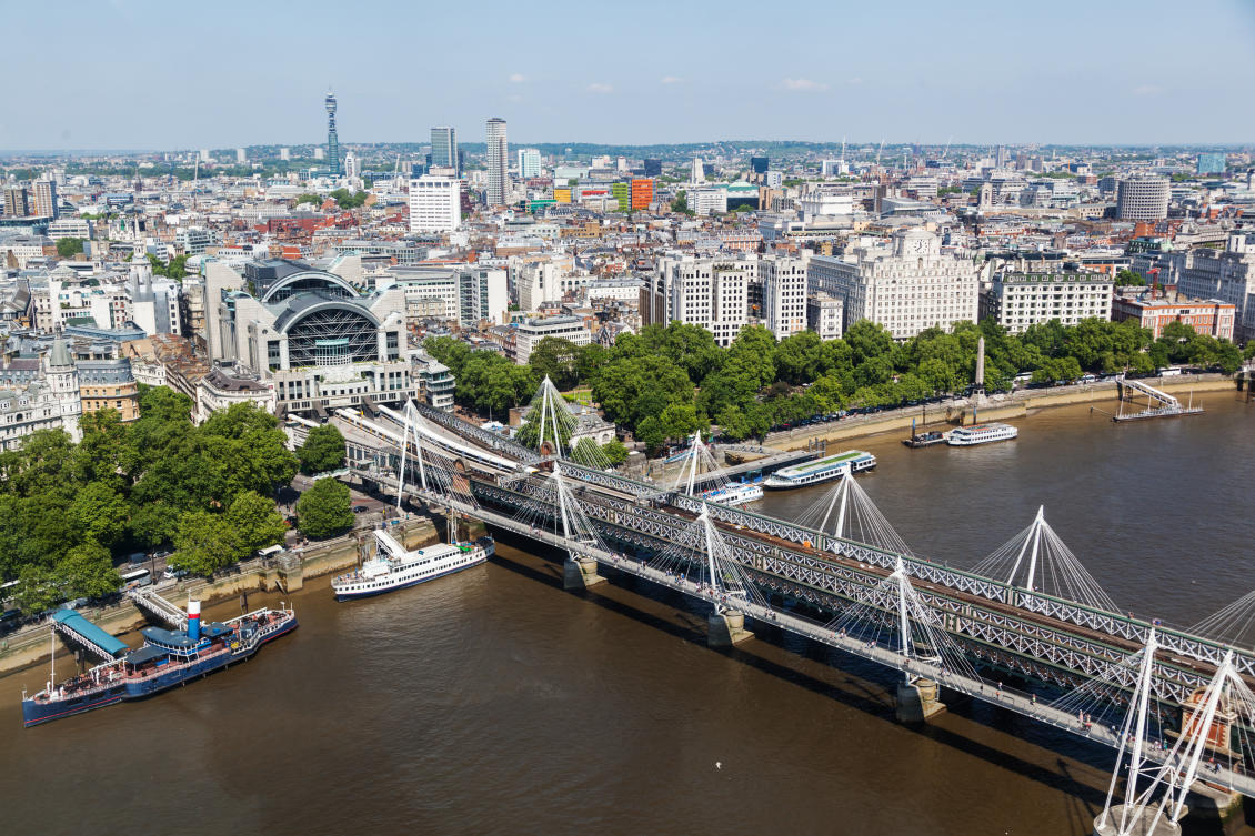 London S Charing Cross Station Shut Due To Gas Leak Network