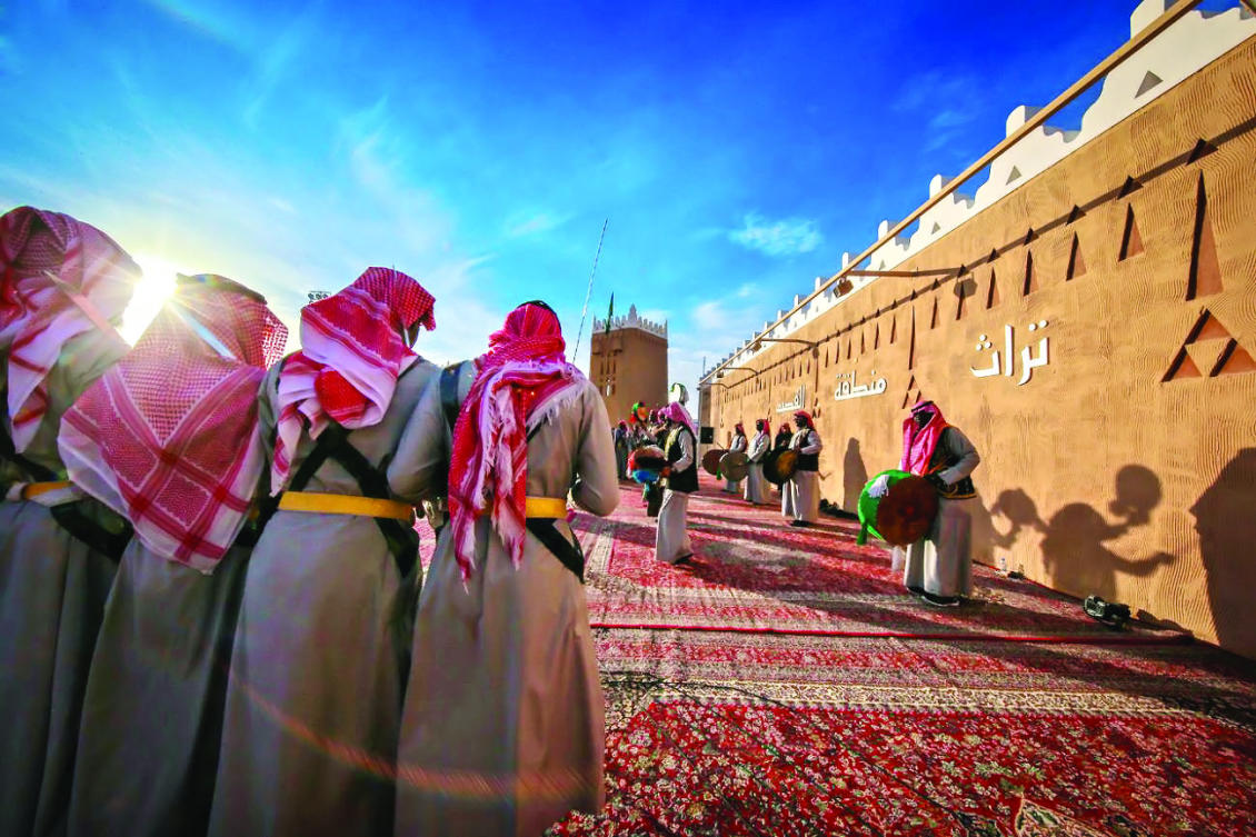 Saudi Arabia’s Janadriyah festival spreads culture and smiles Arab News