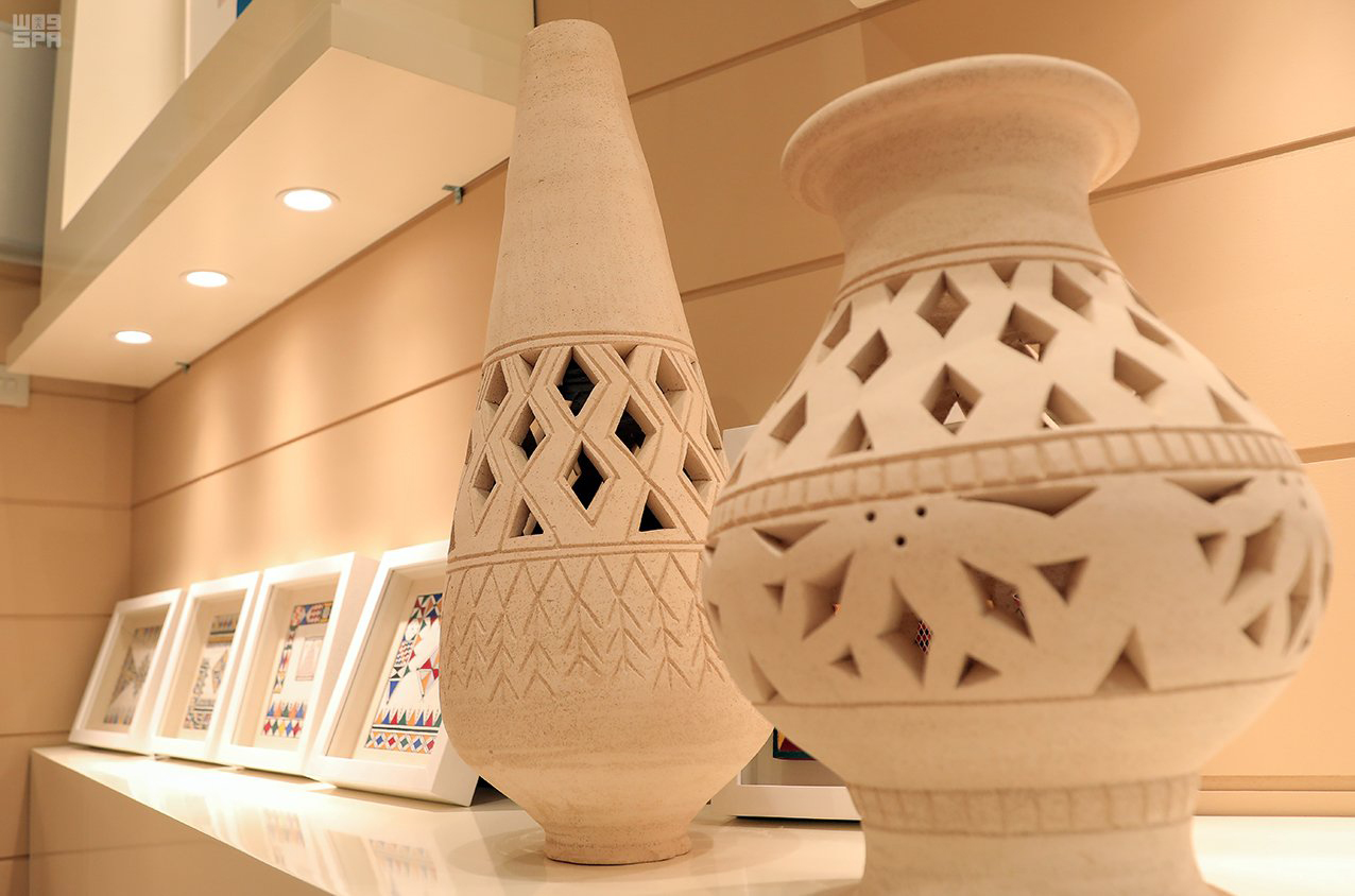 riyadh-inaugurates-first-store-to-sell-handicrafts-made-by-saudi