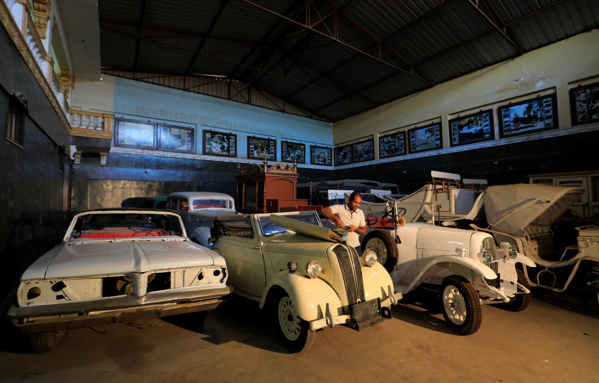 Egypt Collector Accumulated Over 100 Vintage Cars Arab News