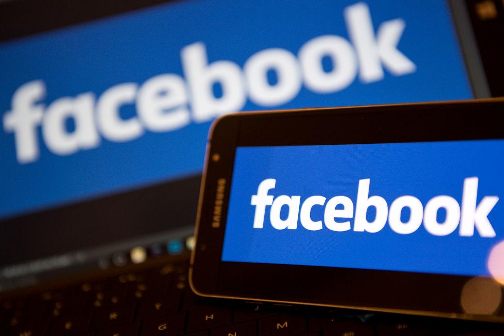 The US Federal Trade Commission (FTC) is launching an antitrust investigation into Facebook in an attempt to curb the company’s monopoly. (AFP/File Photo)