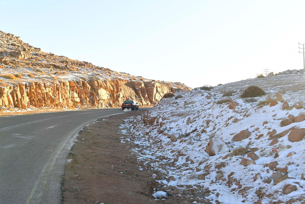 Saudi civil defense warned of chance of snowfall in the mountainous regions in Tabuk (pictured), the northern outskirts of Jawf and the Northern Borders Province. (File/SPA)