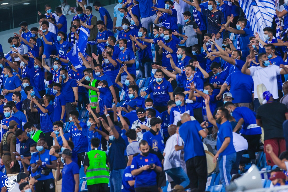 لقاء منتصر للاعبي الهلال وأنصاره مع اقتراب لقب الدوري السابع عشر