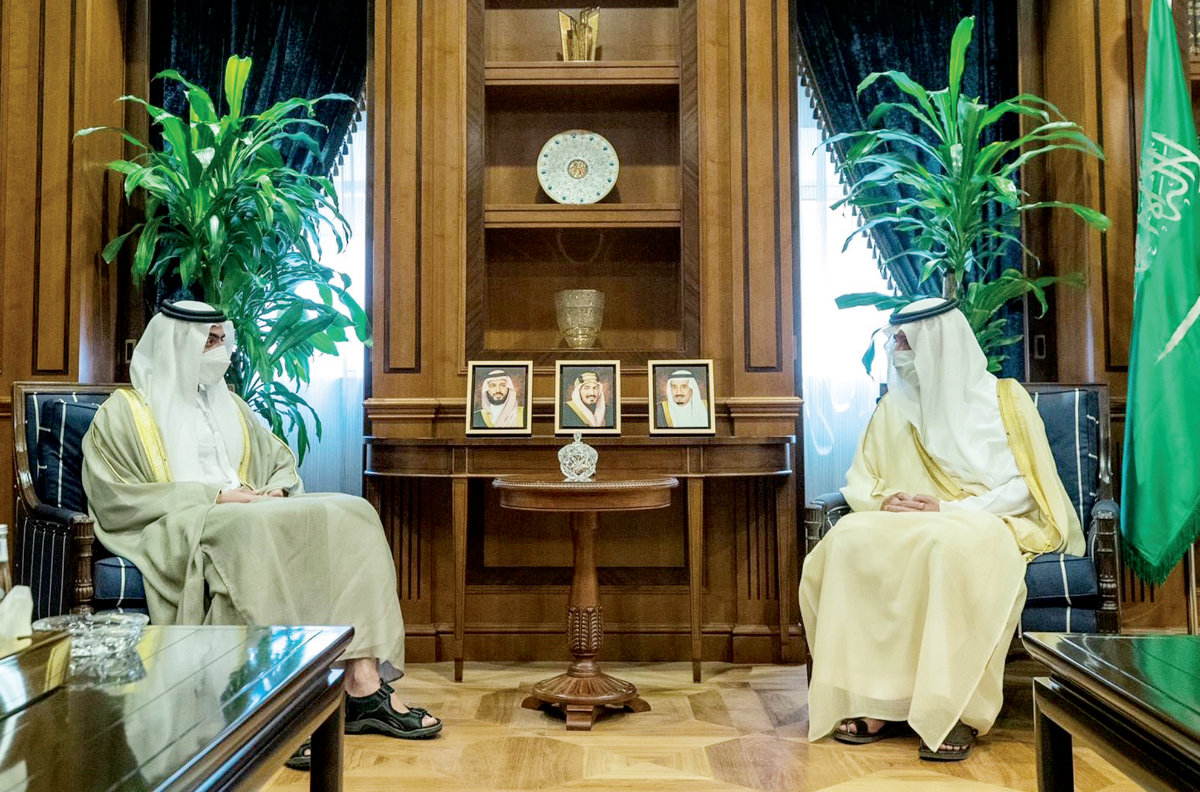 Minister of State for Foreign Affairs Adel Al-Jubeir meeting with UAE's new ambassador to Saudi Arabia, Sheikh Nahyan bin Saif Al-Nahyan. (SPA)