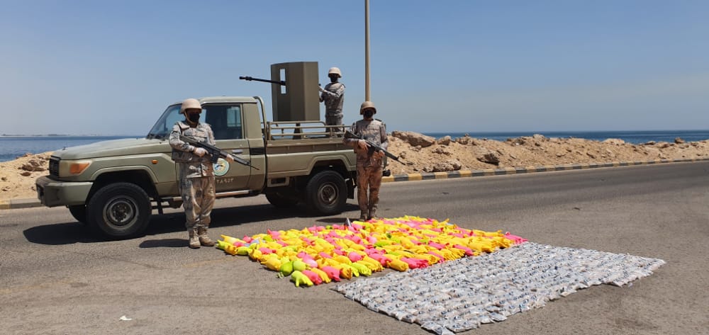 Saudi Border Guards foil attempts to smuggle narcotics in the Eastern Province and Tabuk regions. (Twitter/@BG994)