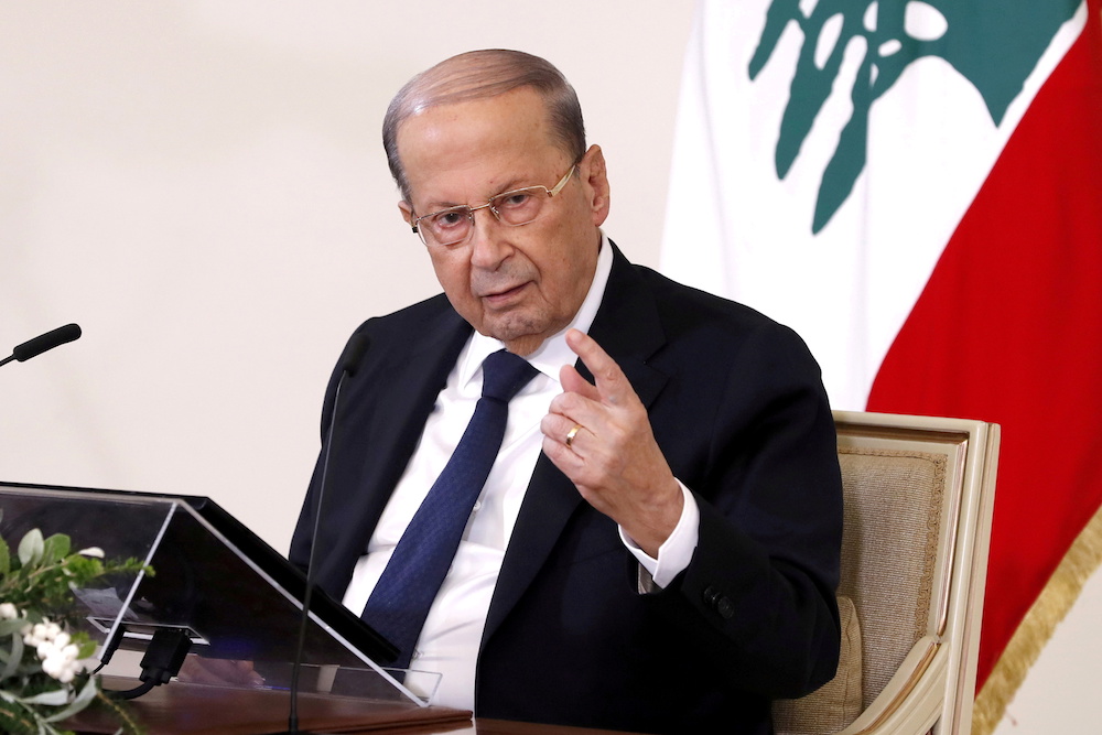 Lebanese President Michel Aoun made a surprise visit to Dar Al-Fatwa on Saturday, where he met with Lebanon’s Grand Mufti Sheikh Abdel Latif Derian. (Reuters/File Photo)