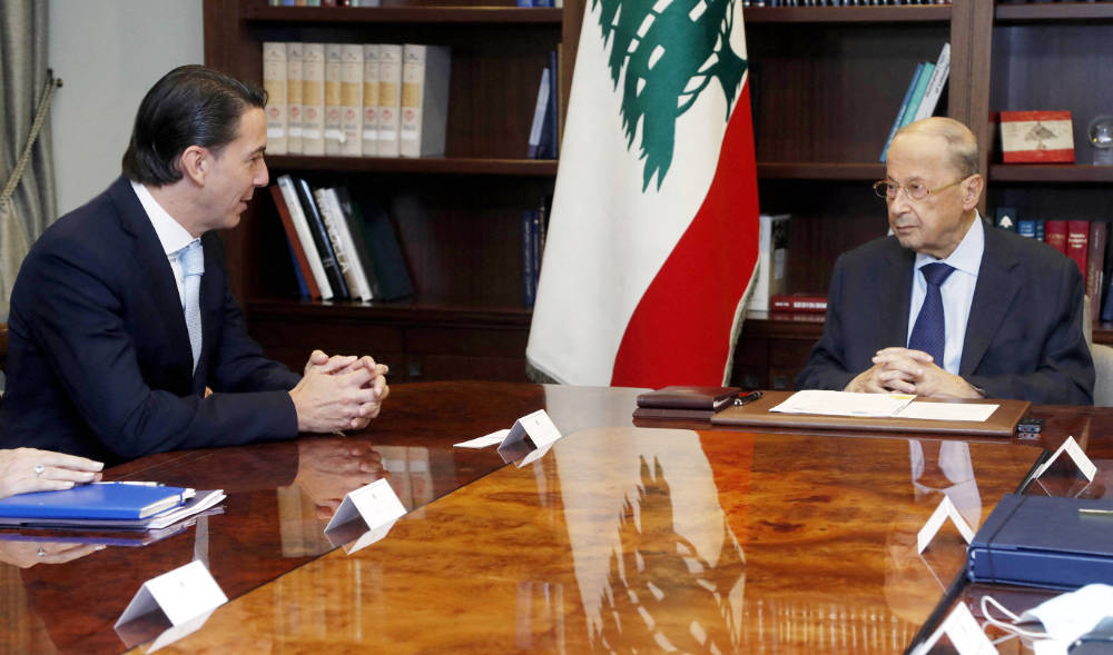 Lebanese President Michel Aoun (R) meeting with US Senior Advisor for Energy Security Amos Hochstein at the Presidential Palace in Baabda, east of the capital Beirut. (AFP)