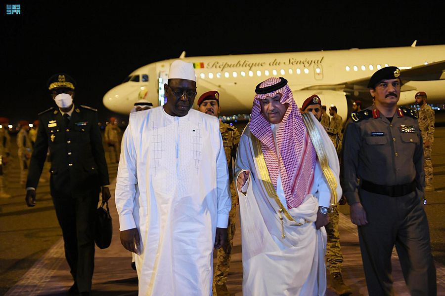 Senegalese President Macky Sall arrives in Madinah. (SPA)