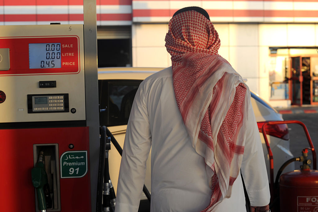 Saudi Arabia Puts Local Price Cap On Gasoline As Oil Hits Multi Year Highs Arab News