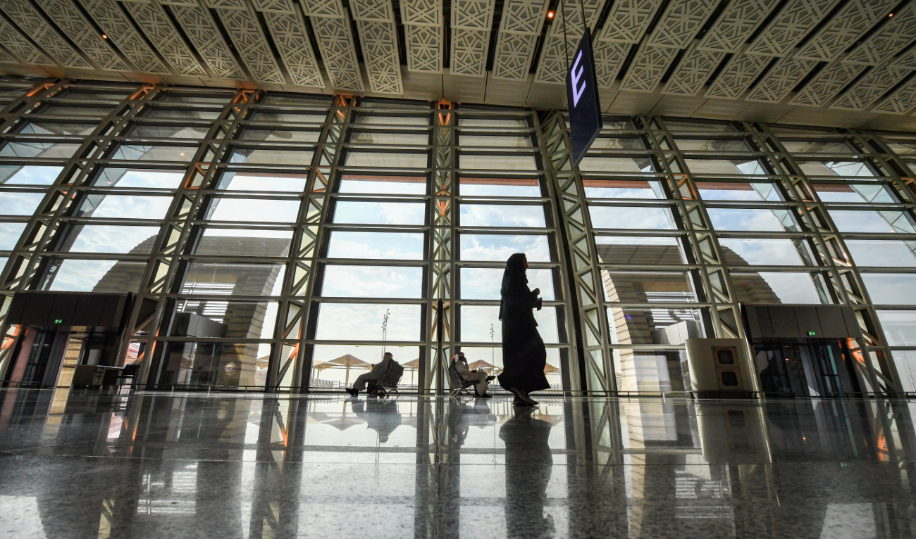 تعيد المملكة العربية السعودية التأشيرة عند وصول حاملي تأشيرة شنغن إلى الولايات المتحدة والمملكة المتحدة