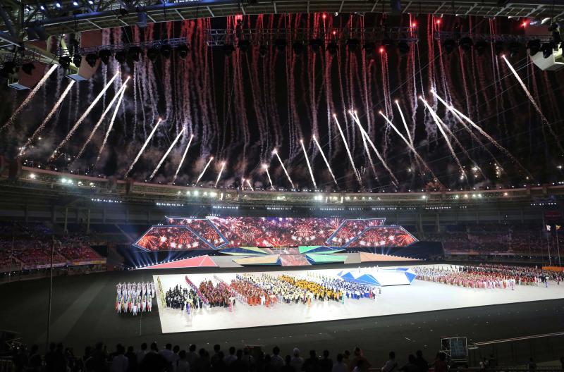 Myanmar puts on dazzling SEA Games show | Arab News