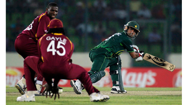 Pakistan blasts West Indies to enter semifinals | Arab News