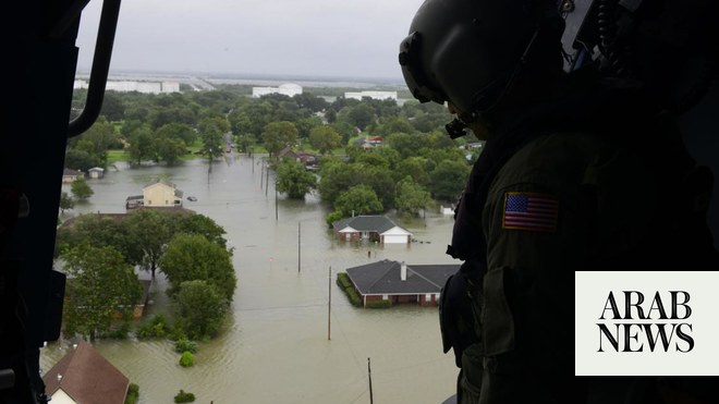 Harvey horror Shivering girl 3 clinging to drowned mom Arab News