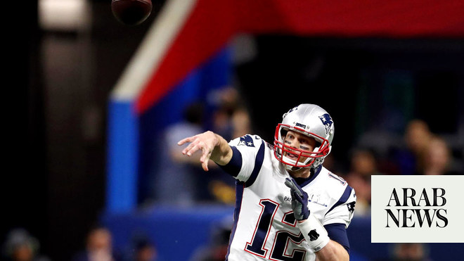 Patriots beat Rams, 13-3, in lowest-scoring Super Bowl ever