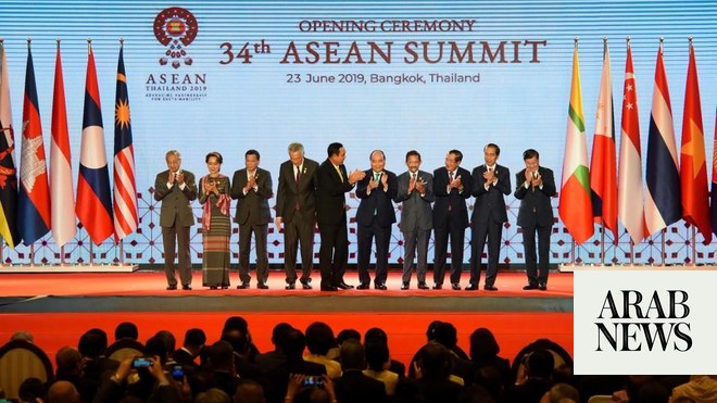 ASEAN Leaders Call For Restraint Amid Sea Row, US-China Rift | Arab News