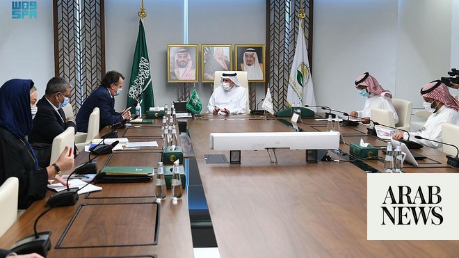 KSrelief chief meets UN humanitarian coordinator for Yemen in Riyadh ...