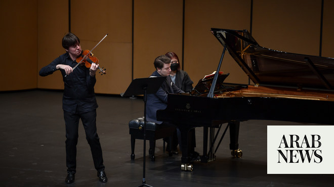 Grammy-award winner Joshua Bell dazzles in first Saudi concert ...