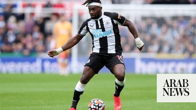 Newcastle United's Allan Saint-Maximin's new hair cut during a