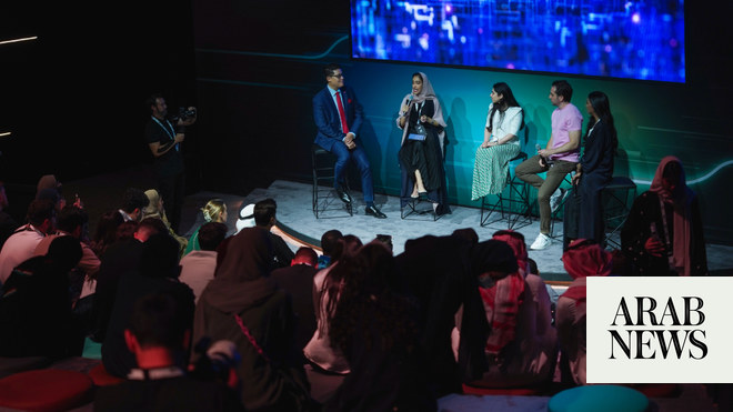 Saudi Arabia's esports industry looking to create 'safe spaces' for female  gamers | Arab News