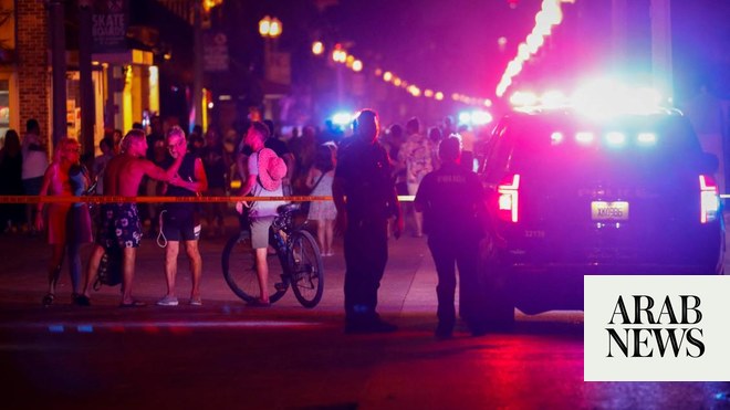 9 Injured In Shooting Near Beach In Hollywood, Florida | Arab News