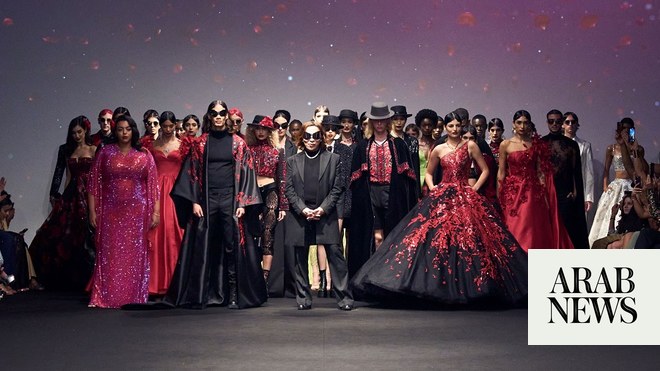 El querido diseñador Michael Cinco presenta una colección de inspiración española en Dubai