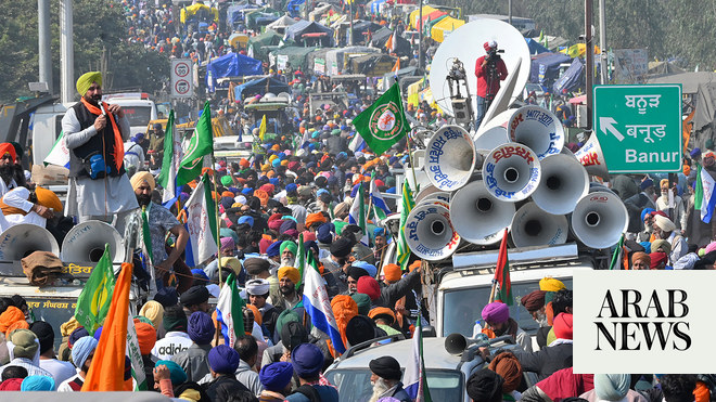 Indian Police Blockade Capital From Protesting Farmers Demanding Higher ...