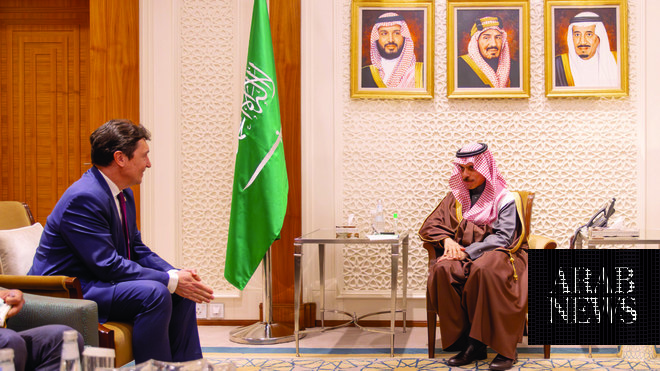 Saudi FM receives French official in Riyadh