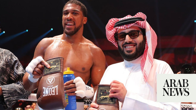 كيف جعل تركي آل الشيخ السعودية عاصمة الملاكمة في العالم