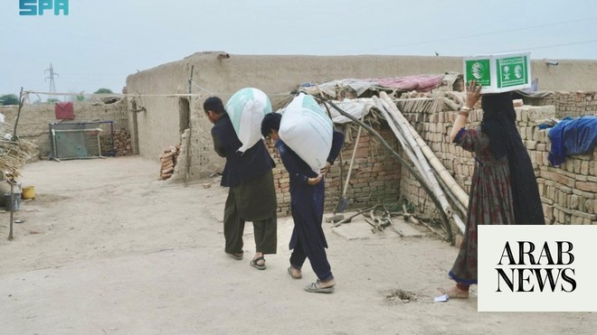 KSrelief sends food and shelter aid to Pakistan and Sudan