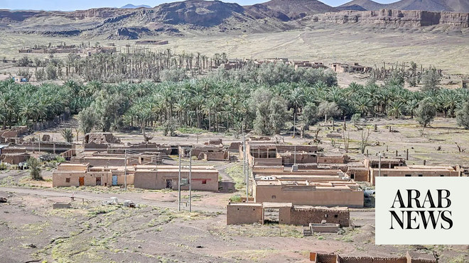 Saudi village built atop volcanic crater attracts tourists