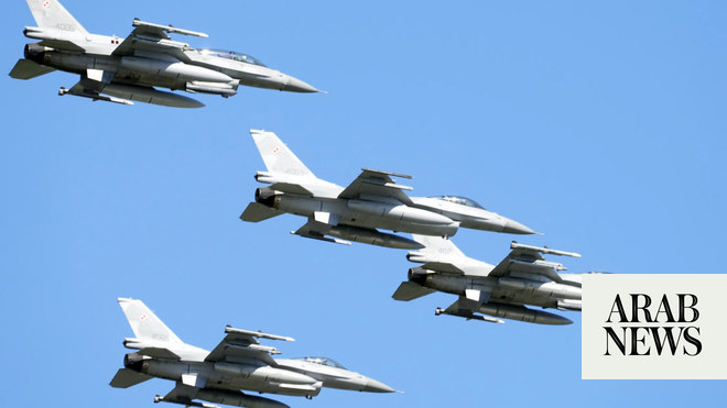 克里姆林宫称俄罗斯将击落乌克兰的 F-16 战斗机
