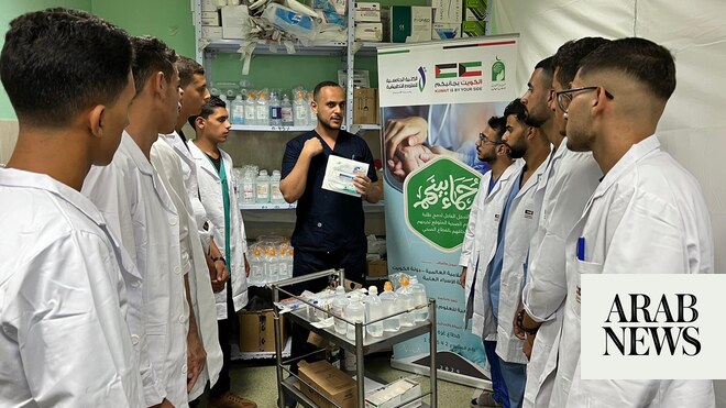 الكويت ترسل طلاب الطب الفلسطينيين إلى مستشفيات غزة