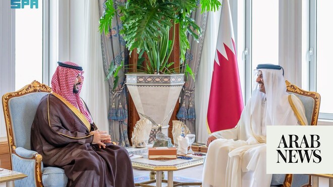 Saudi defense minister meets emir of Qatar in Doha