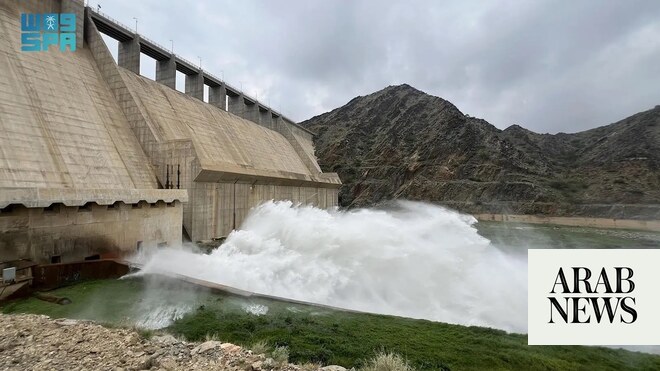 Saudi Arabia’s Baysh Dam opens gates to accommodate heavy rainfall thumbnail