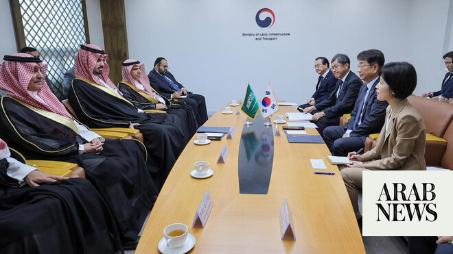 Saudi, South Korean officials discuss infrastructure ties