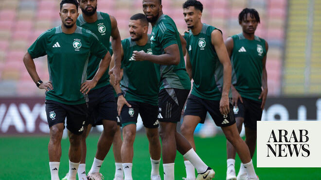 يعود المهاجم فراس البريكان إلى التدريبات مع المنتخب السعودي قبل تصفيات كأس العالم