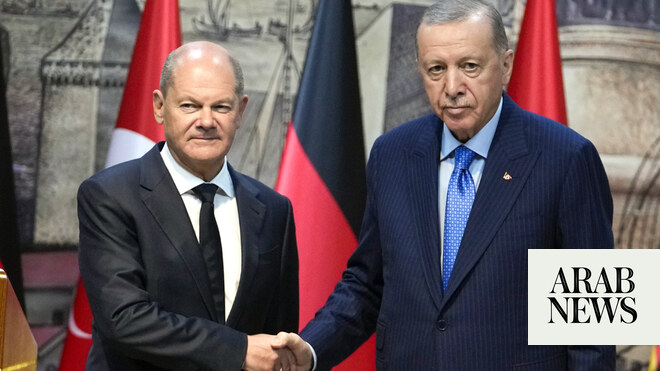 Britain taking lead on possible Eurofighters for Turkiye, Scholz says