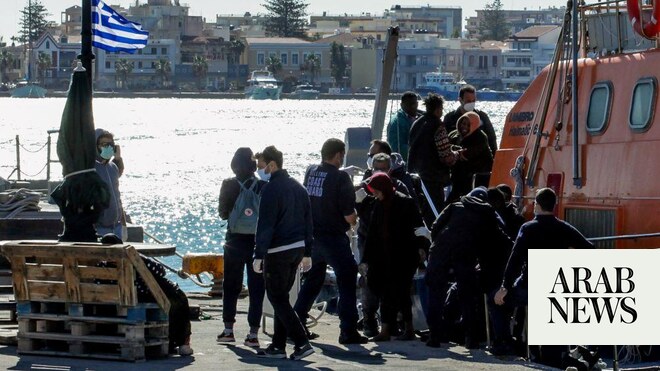 Greece wants Turkish crackdown on migrant smugglers