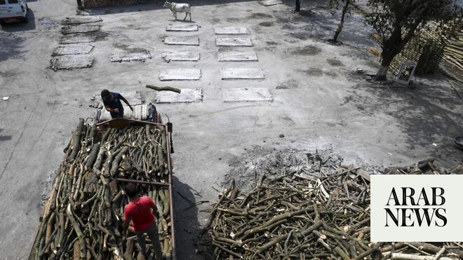 Indian guy awakes on funeral pyre