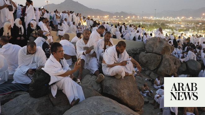 Saudi ministry sets deadline for international offices to complete Hajj service contracts