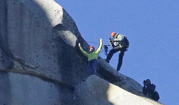 2 men reach top of Yosemite’s El Capitan in historic climb