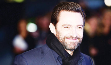 Hugh Jackman saves children in rough waters