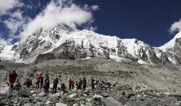 S. African Everest permit dodger arrested