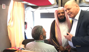 500 Hajj pilgrims of families of Palestinian martyrs enroute to Saudi Arabia