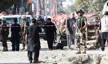 Suicide bomber kills several near Kabul mosque