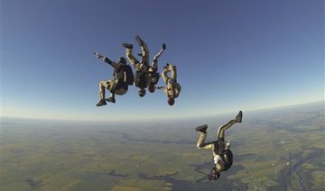 Three dead in mid-air Australia skydiving collision