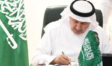 KSRelief signs seven projects for displaced Syrians and refugees